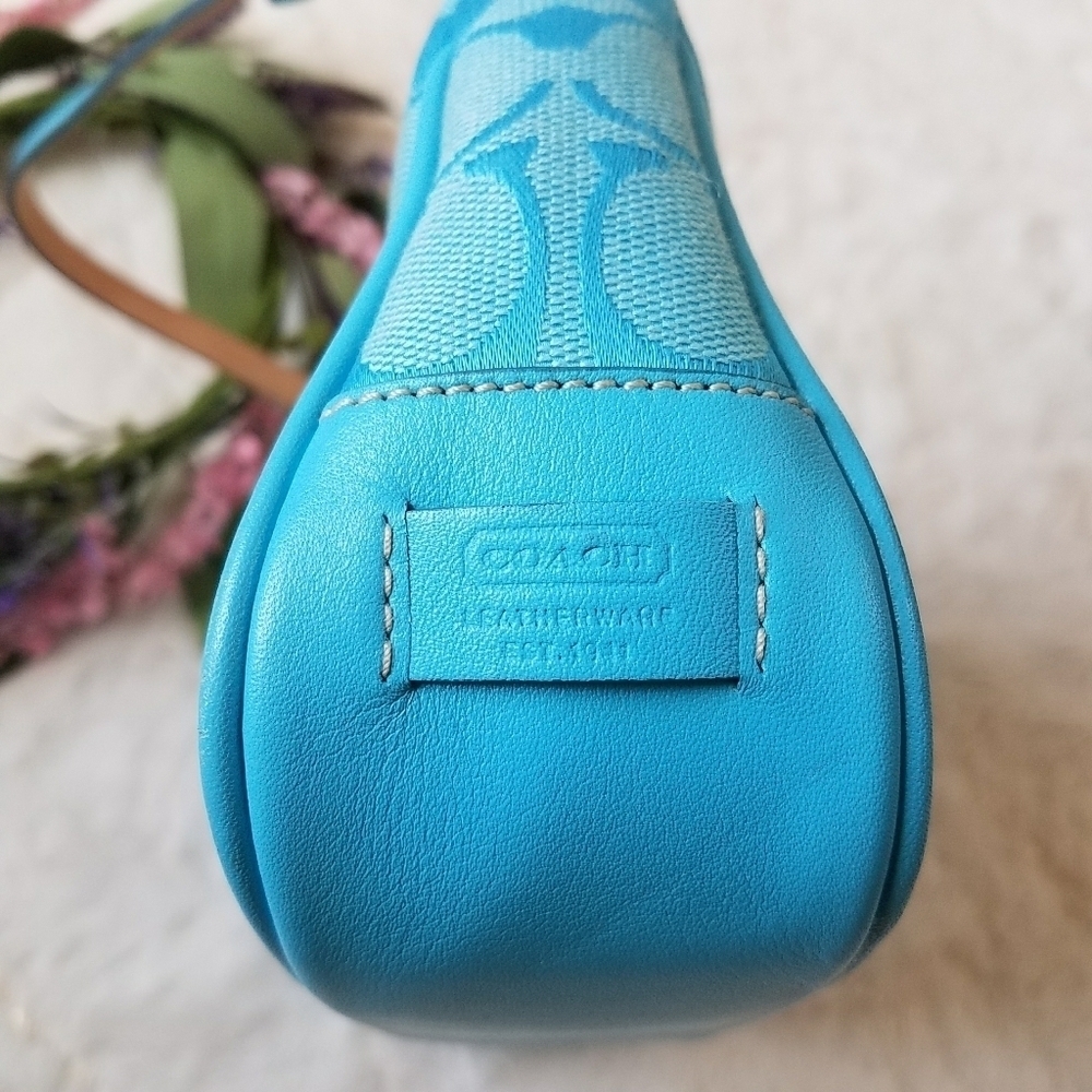 Coach Y2K 90's Turquoise Signature C Demi Shoulder Bag w/Dustbag - Picture 11 of 16